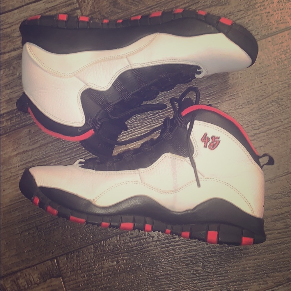 Jordan’s size 7Y